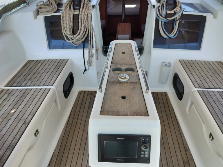 Location bateau Izola pas cher Dufour 382 Grand Large