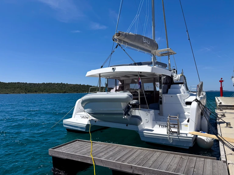 Location bateau Pirovac pas cher Bali Catspace Voile