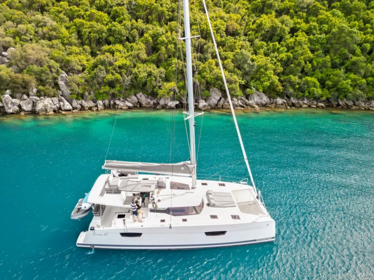 Location Catamaran Fountaine Pajot avec permis