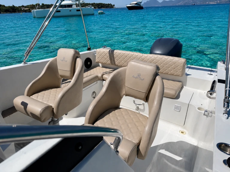 Location à Mandelieu-la-Napoule - Pacific Craft Pacific Craft 730 SC sur SamBoat