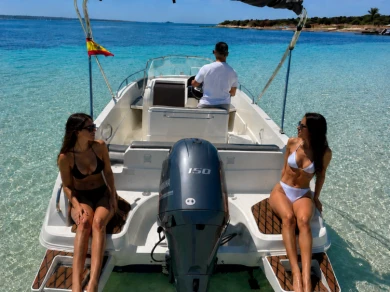 Yacht charter Ibiza (Ville) - Pacific Craft Pacific Craft 625 Open Trendy on SamBoat