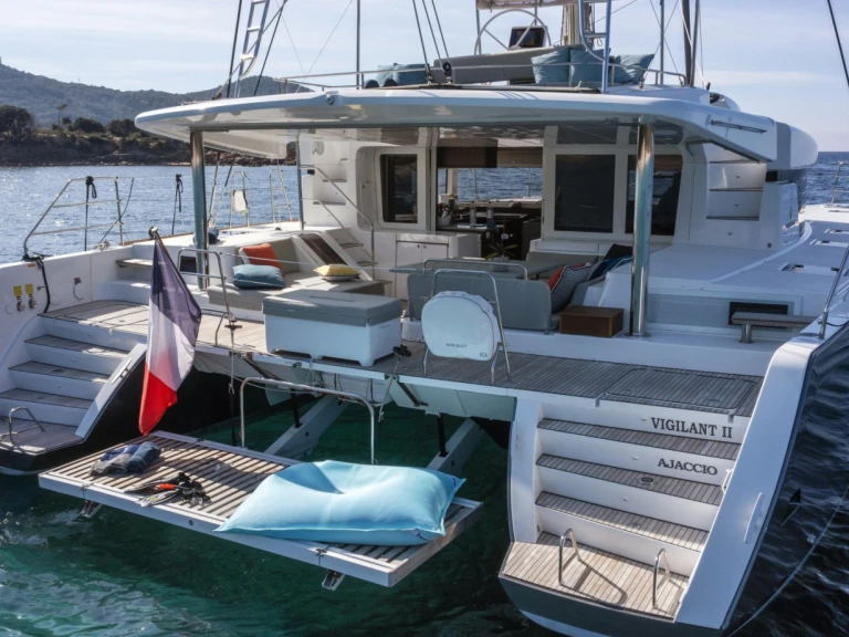 Location Catamaran Lagoon avec permis