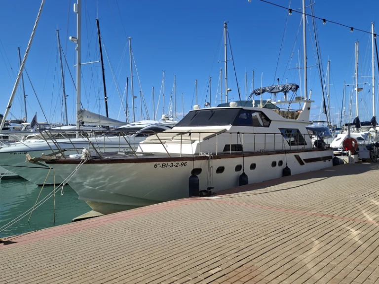 Location Yacht à Dénia - Ingles Custom