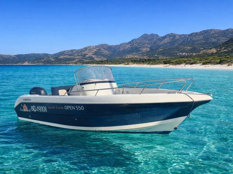Location bateau Pacific Craft Pacific Craft 550 Open à Saint-Florent sur Samboat