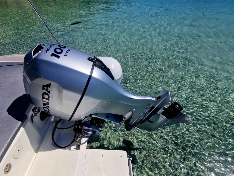 Location bateau 4XC HA20 à Saint-Florent sur Samboat