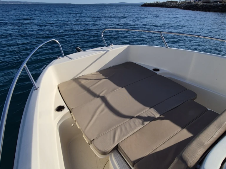 Location à Split - Quicksilver Activ 605 Open sur SamBoat