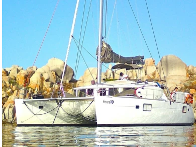 Catamaran rental in La Maddalena - Lagoon Lagoon 440