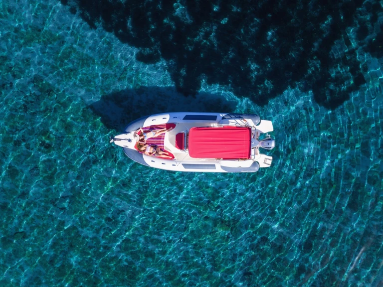 Marlin Boat 790 Pro Dynamic a louer à Medulin