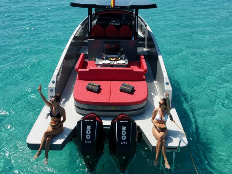 Location Bateau à moteur à Ibiza (Ville) - KUMBRA 34
