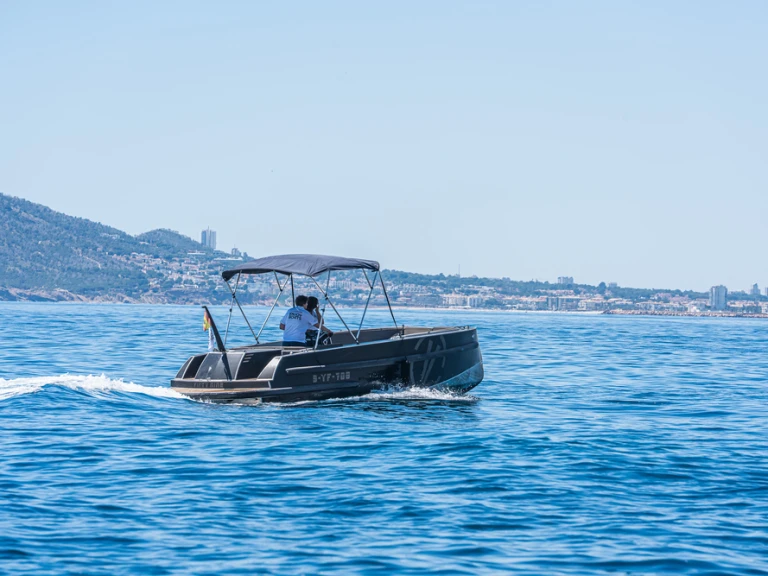 Louez un VanVossen Tenders TENDER SPORT 777 à Espagne