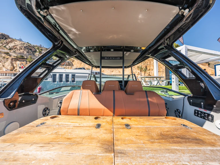 Location Bateau à moteur à Altea - Italboats saxdor 320GTO