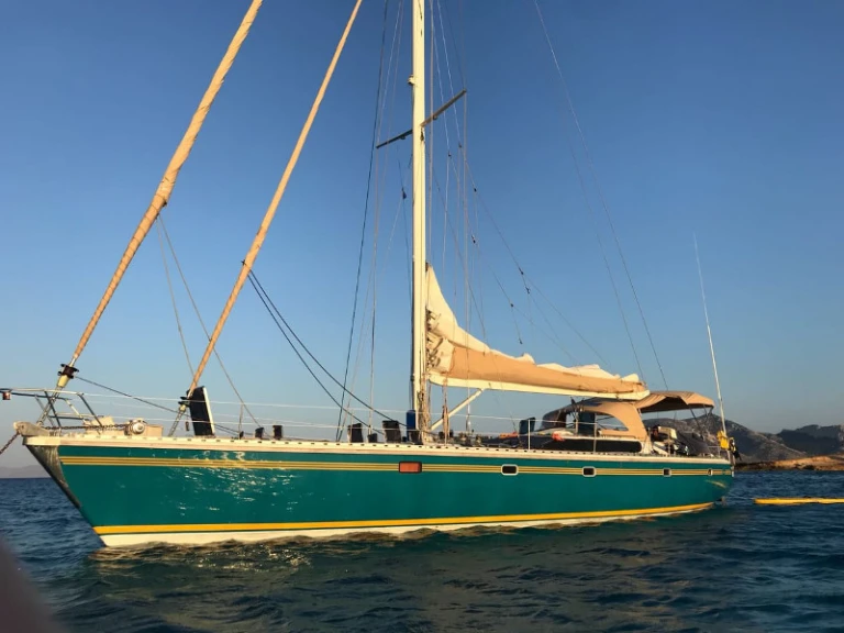 Dufour Dynamique 62 a louer à Paros (Ile)