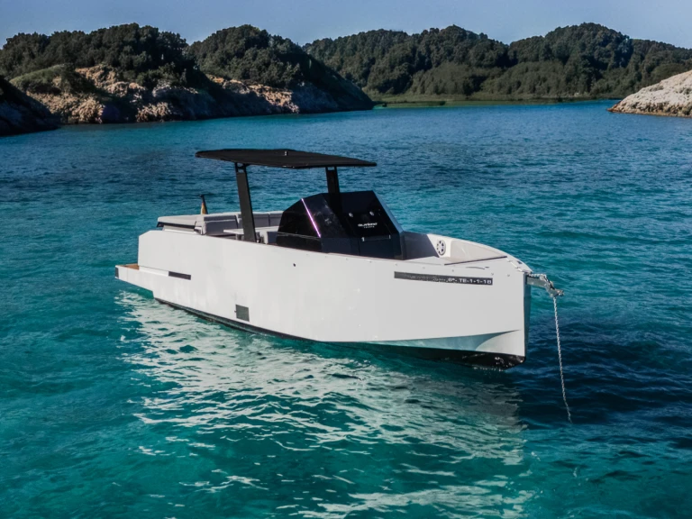 Bateau à moteur à louer à Palma de Majorque au meilleur prix