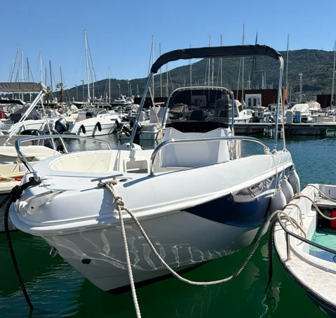Louez un Trimarchi Trimarchi 57 S day à La Spezia