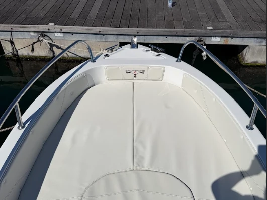 Louer Bateau à moteur avec ou sans skipper Trimarchi à La Spezia