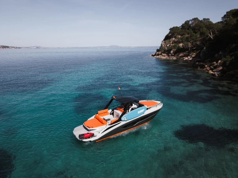 Bateau à moteur à louer à Palma de Majorque au meilleur prix