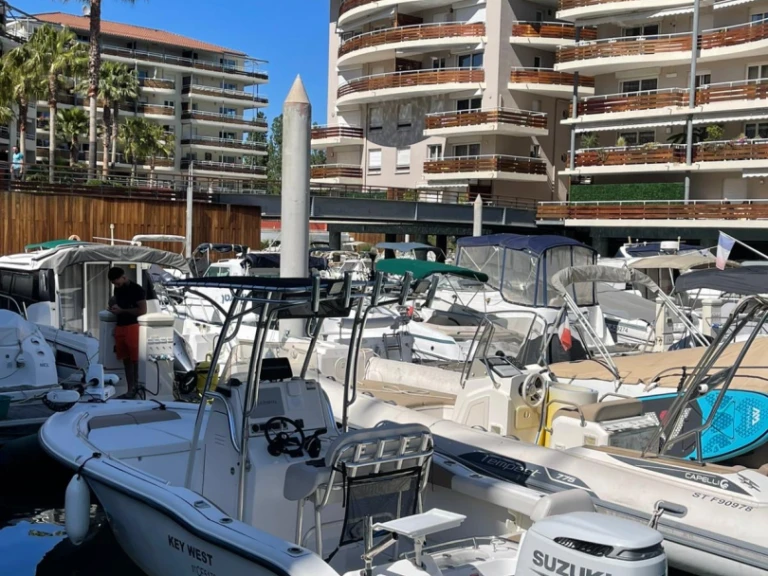 Louer Bateau à moteur avec ou sans skipper Key-West à Mandelieu-la-Napoule