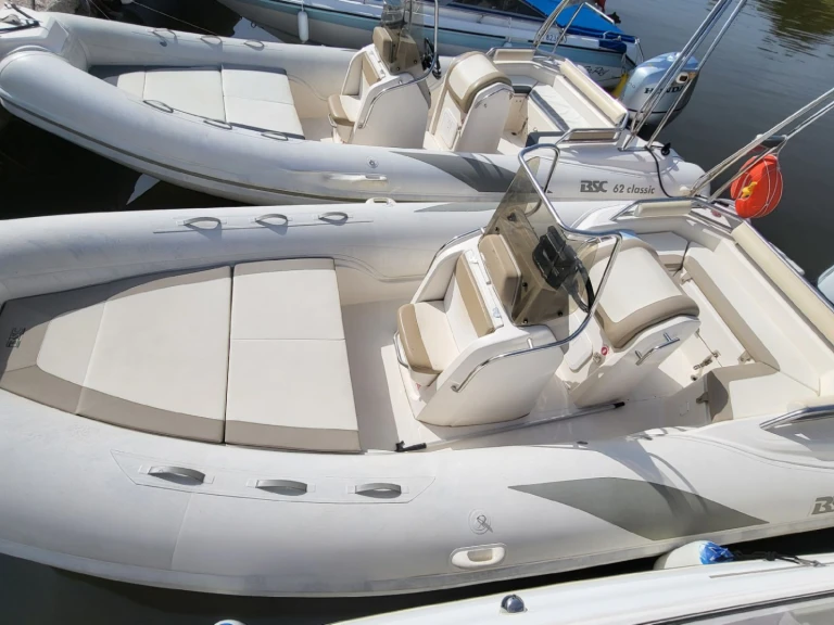 Location Semi-rigide à Hyères - Capelli Tempest 626