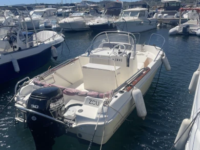 Yacht charter Les Issambres cheap Cap Camarat 545