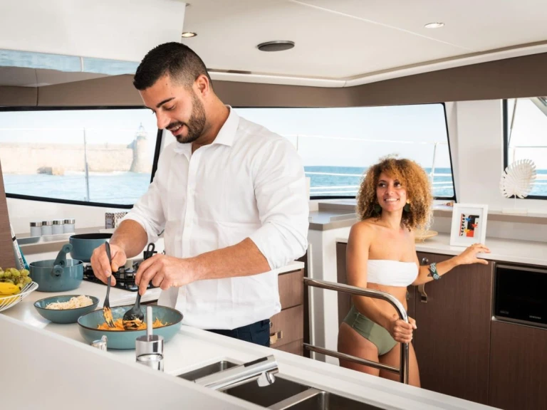 Catamaran à louer à Le Marin au meilleur prix