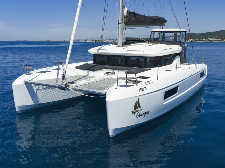 Location bateau Sukošan pas cher Lagoon 43