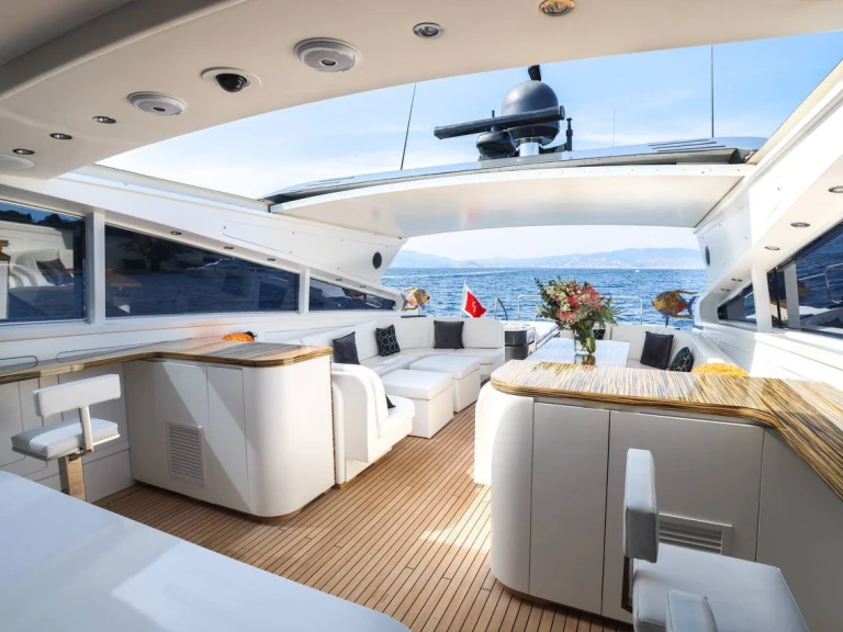 Yacht à louer à Cannes au meilleur prix