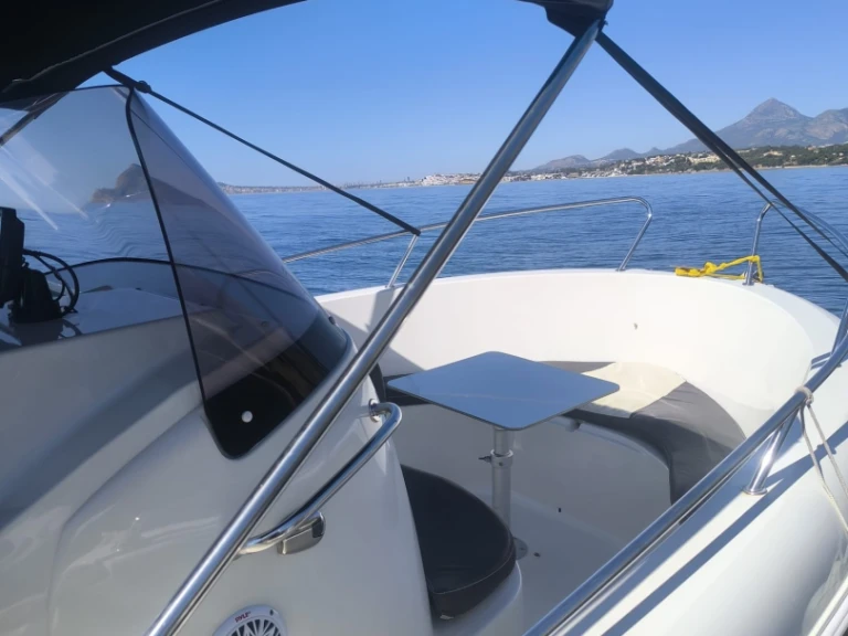 Louer Bateau à moteur avec ou sans skipper Mareti à Puerto Campomanes Greenwich
