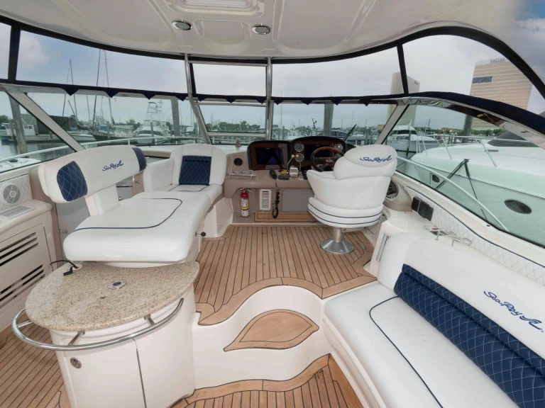 Location Bateau à moteur Sea Ray avec permis