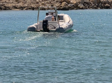 Hire a Italboats Predator 540 Torre Vado