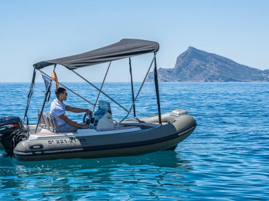 Alquiler de Neumática, con o sin patrón Italboats Altea