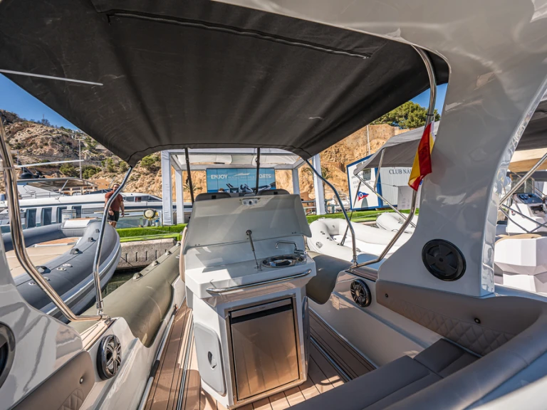 Italboats STINGHER 22GT a louer à Altea