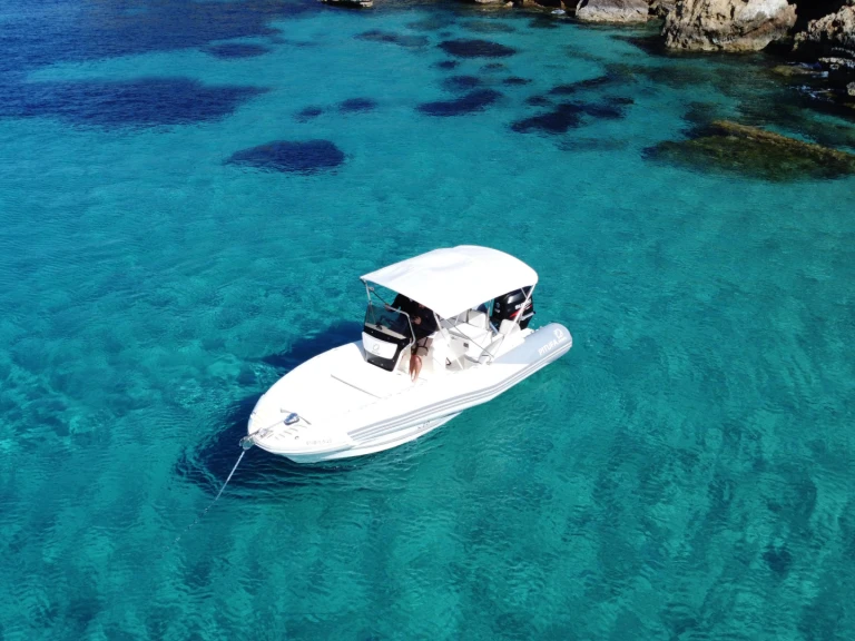 Location à Santa Eulària des Riu - Zodiac N-ZO 600 sur SamBoat