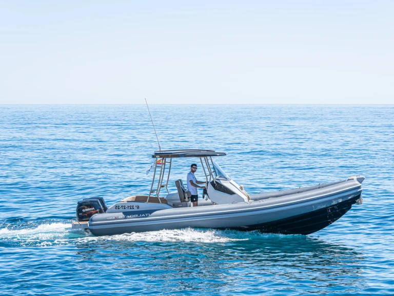 Location Semi-rigide à Altea - Italboats Stingher 28GT Lux