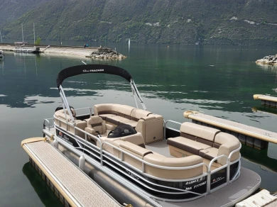 Bootverhuur Tracker Marine LLC Sun Tracker Party Barge 22 in Aix-les-Bains via SamBoat