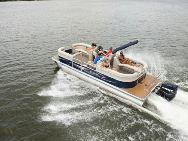 Bateau à moteur à louer à Aix-les-Bains au meilleur prix