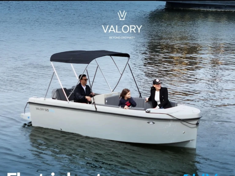 Location bateau Valory Valory 525 à Cannes sur Samboat