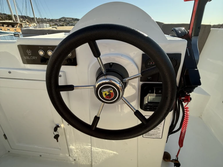 Louer Yacht avec ou sans skipper Prusa Marine à Marseille