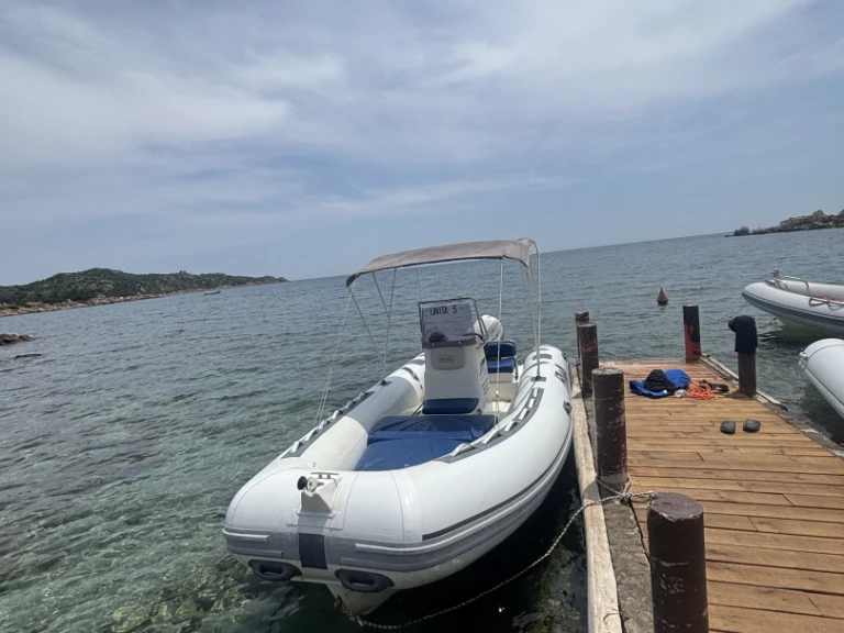 Location Semi-rigide Bwa avec permis