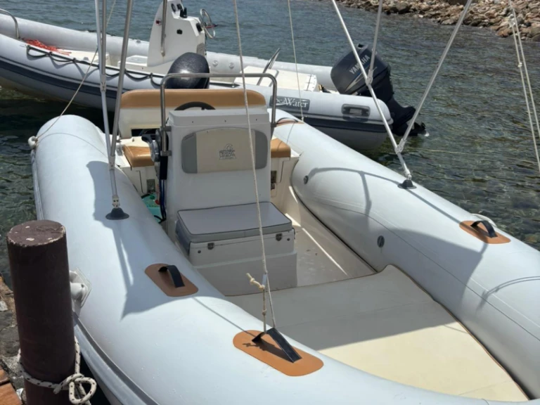 Location bateau Costa Rei pas cher BSC 46
