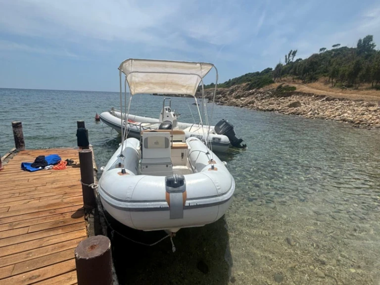 Location Semi-rigide à Costa Rei - Bsc BSC 46