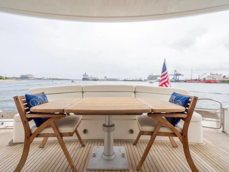 Location bateau Miami pas cher Manhattan 80