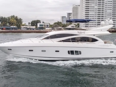 Luxury Yacht rental with or without captain Sunseeker Miami