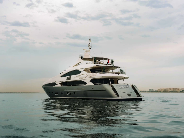 Location bateau Dubai Marina pas cher Sunseeker 40 Luxury MY