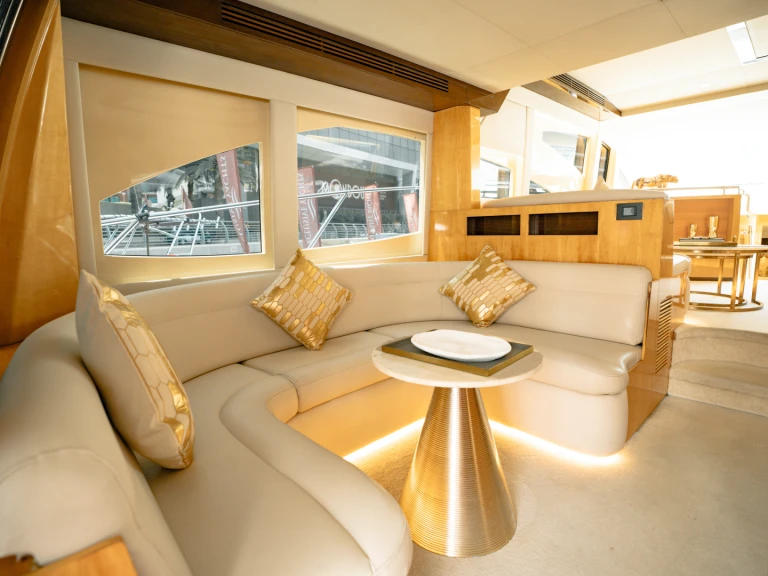 Location bateau Dubai Marina pas cher Luxury Motor Yacht X3