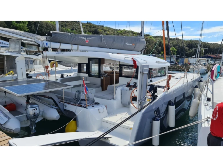 Location bateau Excess Excess 14 à Pula sur Samboat