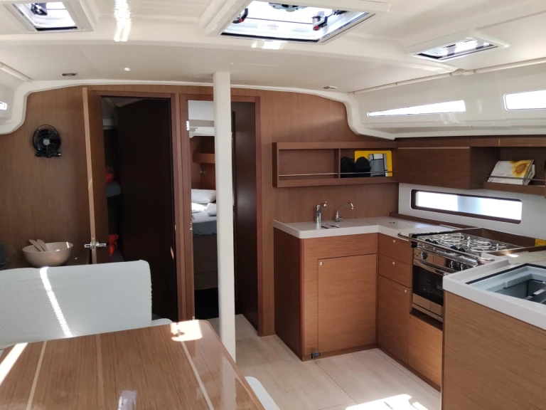 Location à Carloforte - Bénéteau Oceanis 40.1 sur SamBoat