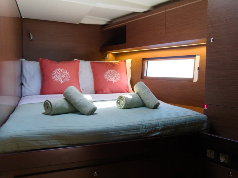 Location bateau Bénéteau Oceanis 51.1 à Primošten sur Samboat