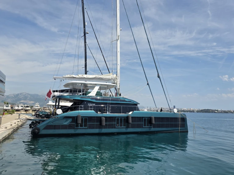 Louer Catamaran avec ou sans skipper Sunreef à Kaštel Gomilica