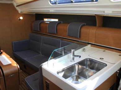 Location bateau Marseille pas cher Dehler 38