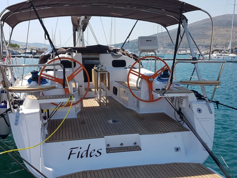Location bateau Elan Impression 40 à Pula sur Samboat